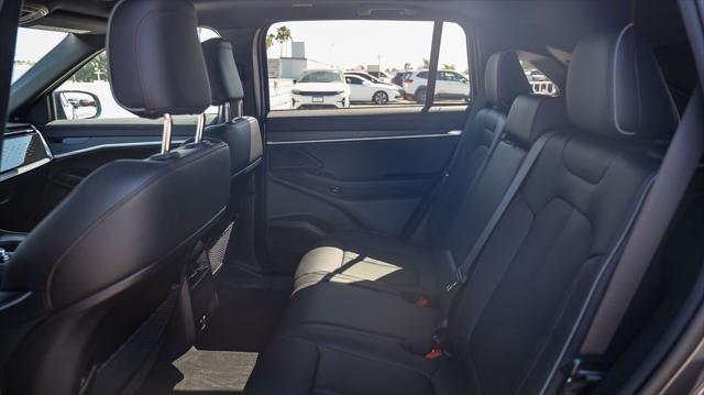 new 2025 Jeep Wagoneer S car, priced at $46,590