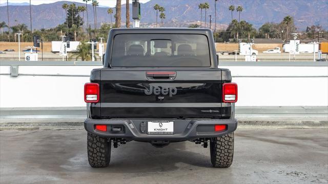 new 2025 Jeep Gladiator car, priced at $43,465