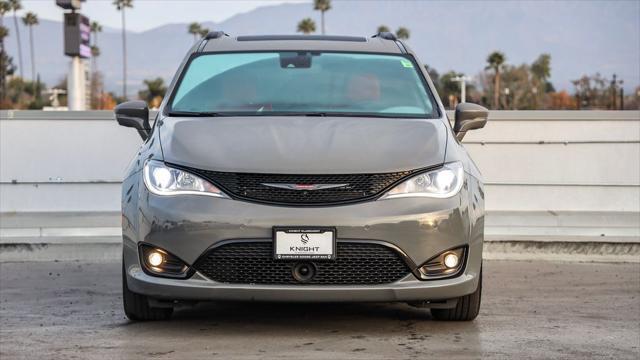 used 2020 Chrysler Pacifica Hybrid car, priced at $27,595