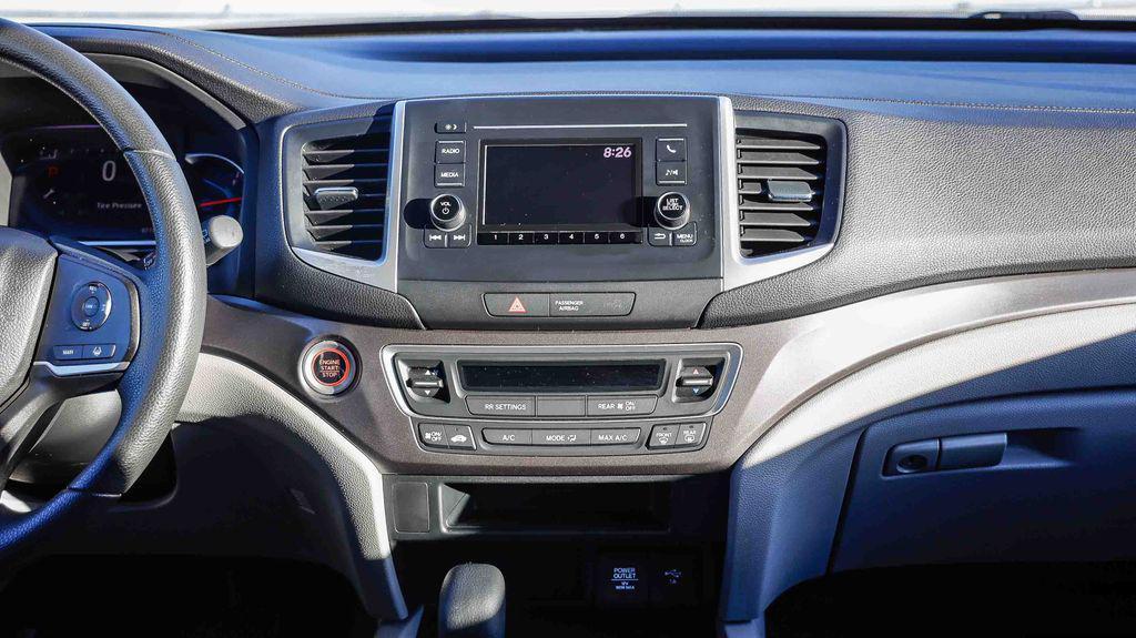 used 2020 Honda Pilot car, priced at $18,395