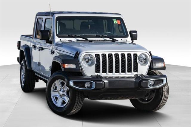 used 2023 Jeep Gladiator car, priced at $27,888