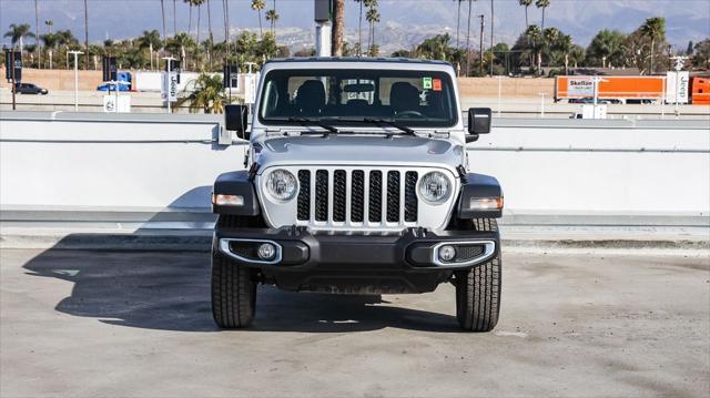 used 2023 Jeep Gladiator car, priced at $27,888