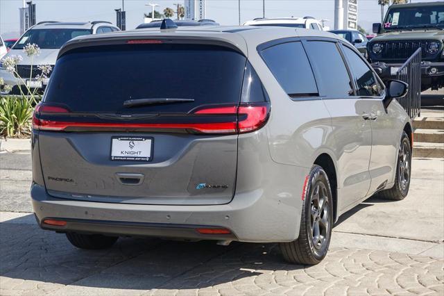 used 2023 Chrysler Pacifica Hybrid car, priced at $36,995