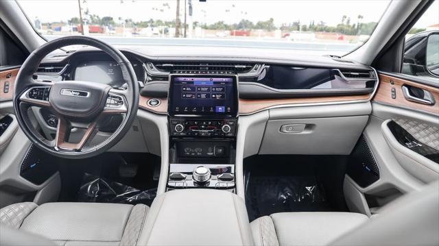 used 2022 Jeep Grand Cherokee car, priced at $40,395