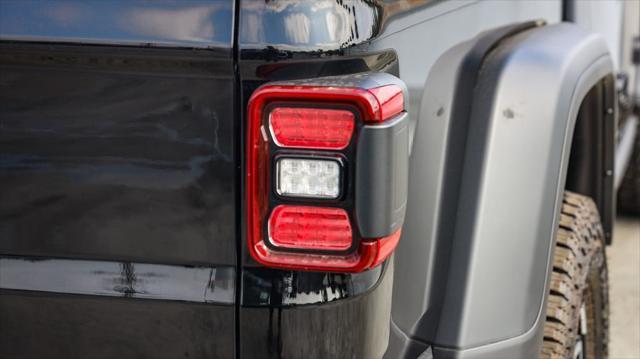 new 2025 Jeep Gladiator car, priced at $44,610