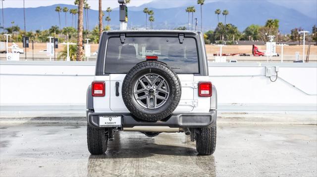 new 2025 Jeep Wrangler car, priced at $43,175