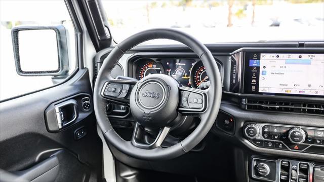 new 2025 Jeep Wrangler car, priced at $43,175