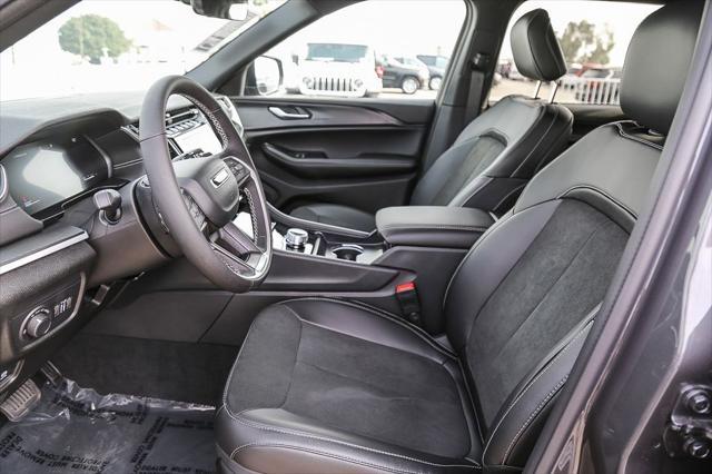 new 2025 Jeep Grand Cherokee L car, priced at $39,175