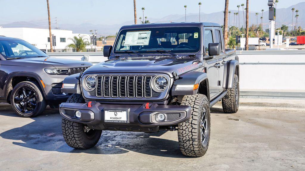 new 2025 Jeep Gladiator car, priced at $46,457
