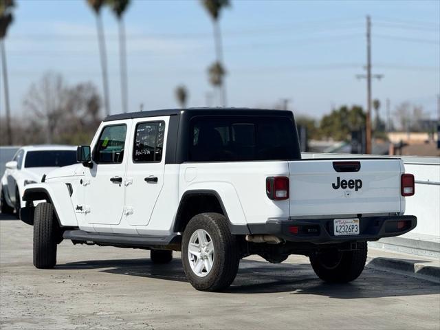 used 2023 Jeep Gladiator car, priced at $28,295