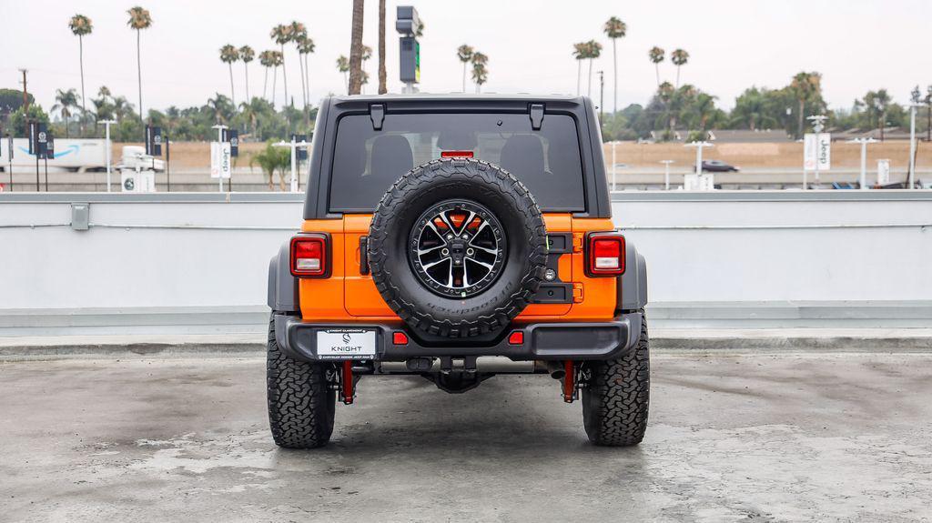 new 2025 Jeep Wrangler car, priced at $47,370