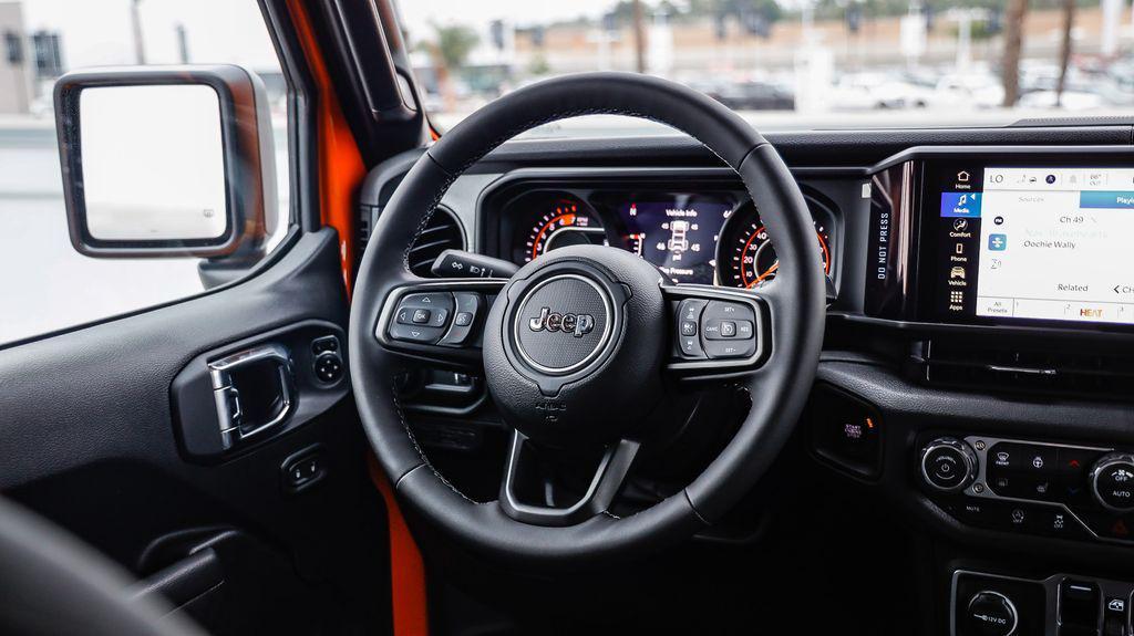 new 2025 Jeep Wrangler car, priced at $47,370