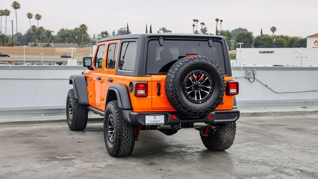 new 2025 Jeep Wrangler car, priced at $47,370