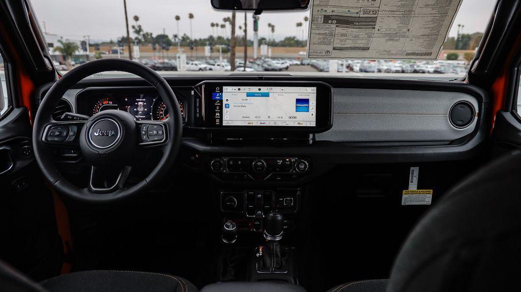 new 2025 Jeep Wrangler car, priced at $47,370