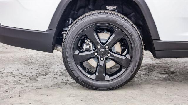 new 2025 Jeep Grand Cherokee L car, priced at $37,880