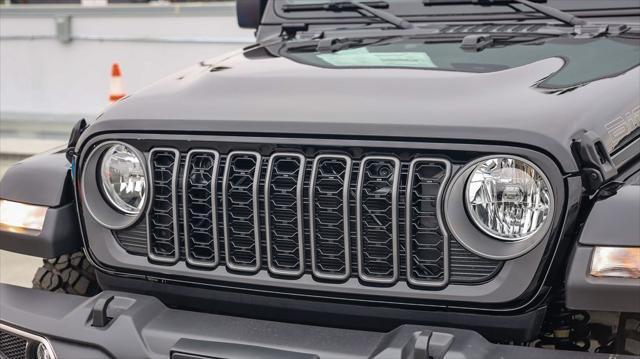 new 2025 Jeep Gladiator car, priced at $45,985
