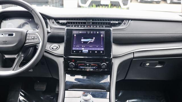 used 2024 Jeep Grand Cherokee car, priced at $27,499