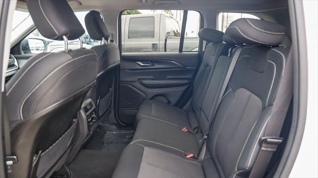 used 2024 Jeep Grand Cherokee car, priced at $27,499