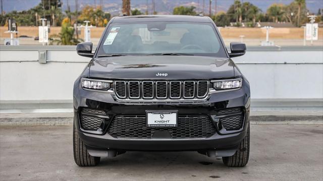 new 2025 Jeep Grand Cherokee car, priced at $31,175