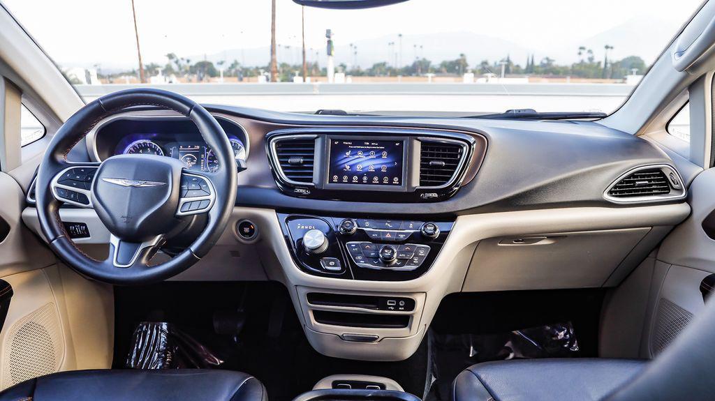 used 2018 Chrysler Pacifica car, priced at $12,795