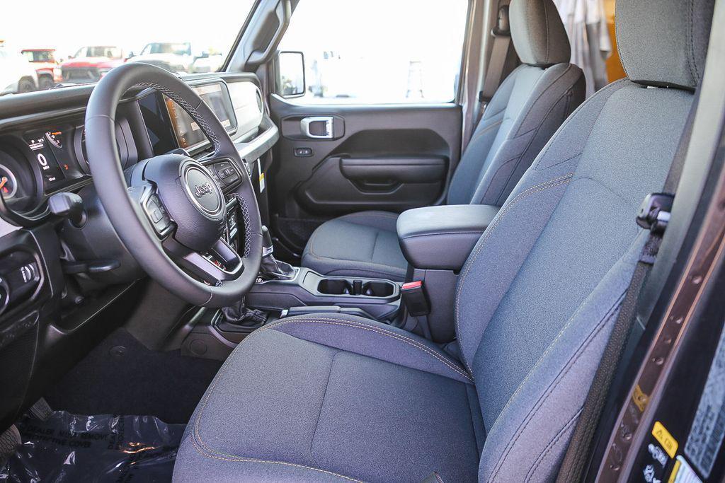 new 2026 Jeep Wrangler car, priced at $46,289