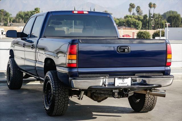 used 2005 GMC Sierra 2500 car, priced at $21,995