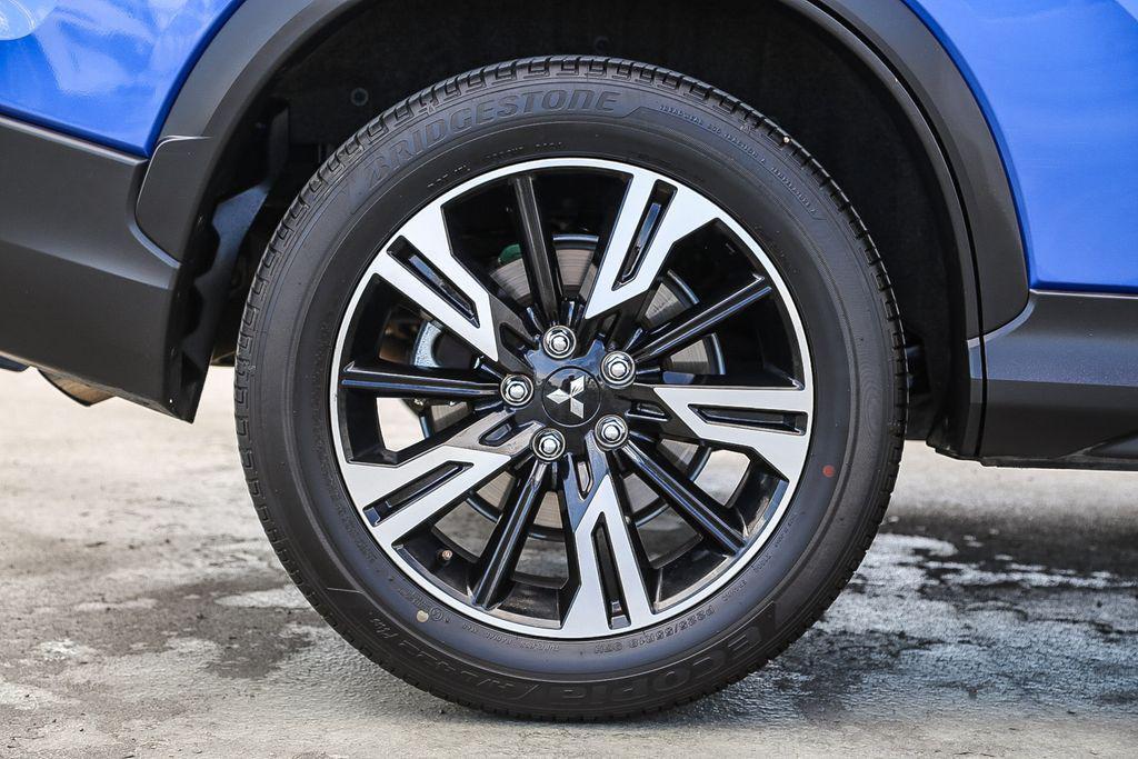 used 2024 Mitsubishi Eclipse Cross car, priced at $16,888