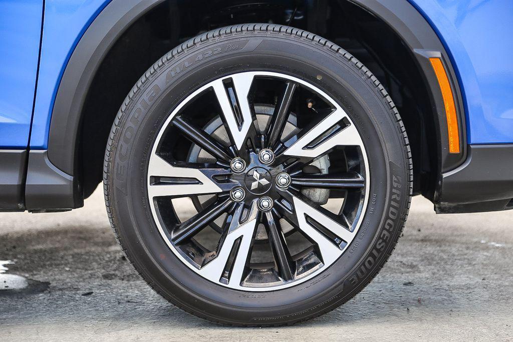 used 2024 Mitsubishi Eclipse Cross car, priced at $16,888