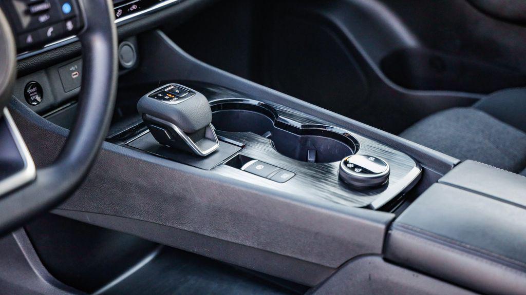 used 2024 Nissan Rogue car, priced at $18,995