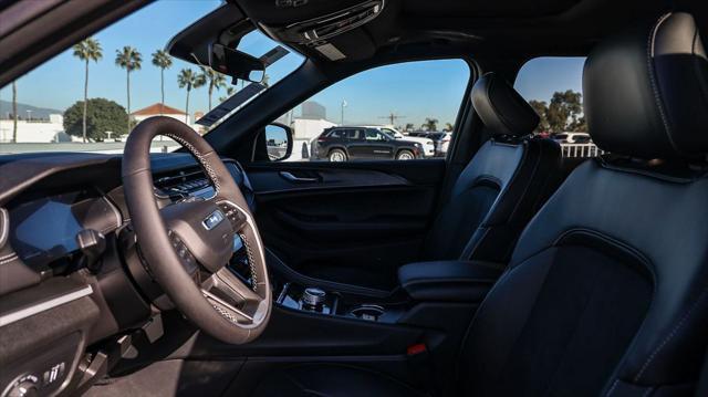 new 2025 Jeep Grand Cherokee car, priced at $36,030