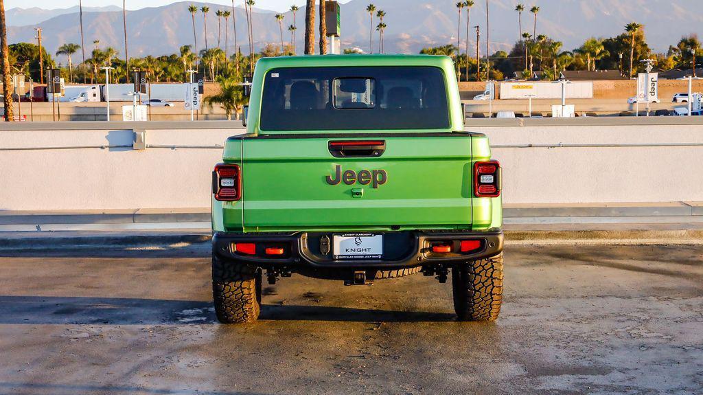 new 2025 Jeep Gladiator car, priced at $51,127