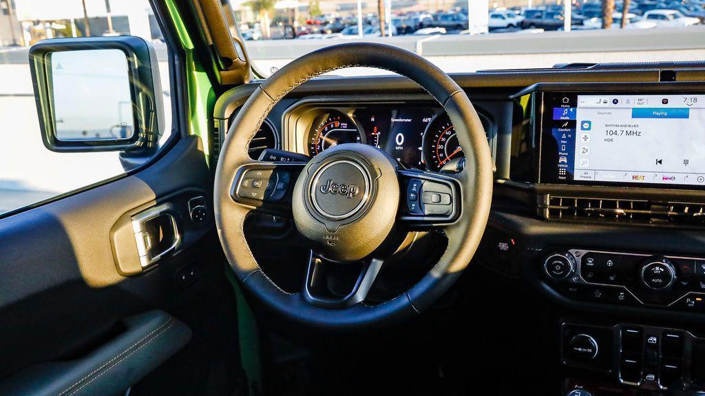 new 2025 Jeep Gladiator car, priced at $51,127