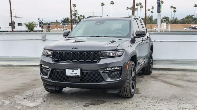 new 2025 Jeep Grand Cherokee car, priced at $39,470