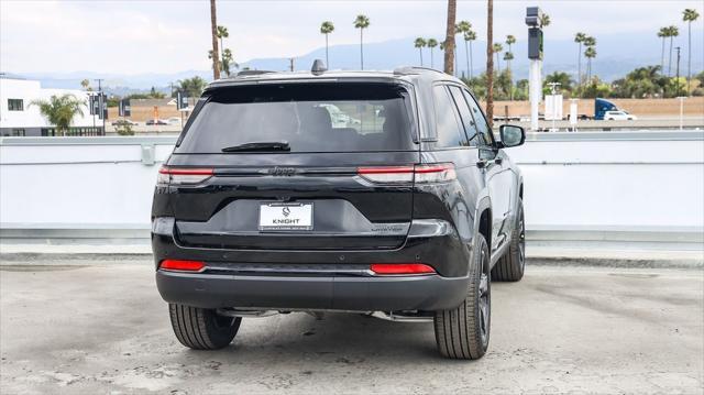 new 2025 Jeep Grand Cherokee car, priced at $40,220