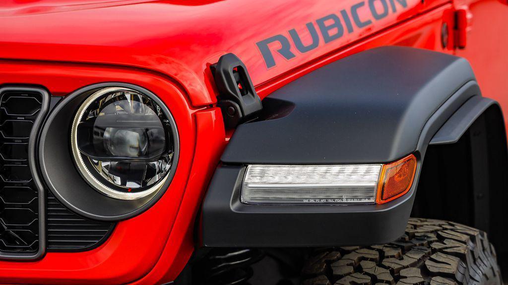 new 2025 Jeep Wrangler car, priced at $51,612