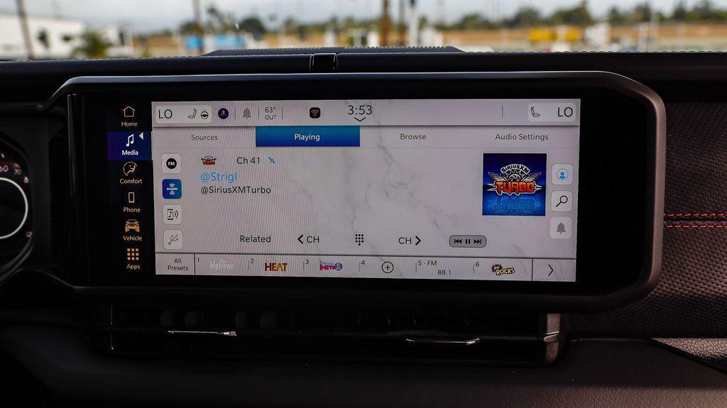 new 2025 Jeep Wrangler car, priced at $51,612