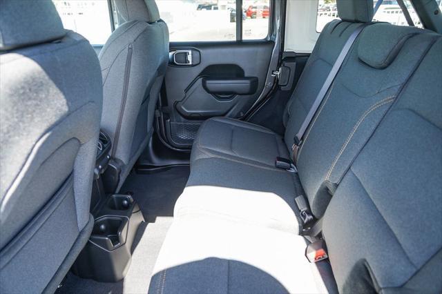 new 2025 Jeep Wrangler car, priced at $39,180