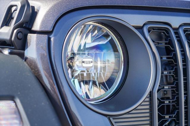 new 2025 Jeep Wrangler car, priced at $39,180