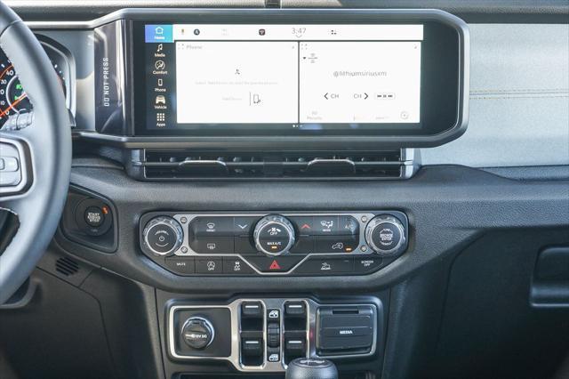 new 2025 Jeep Wrangler car, priced at $39,180