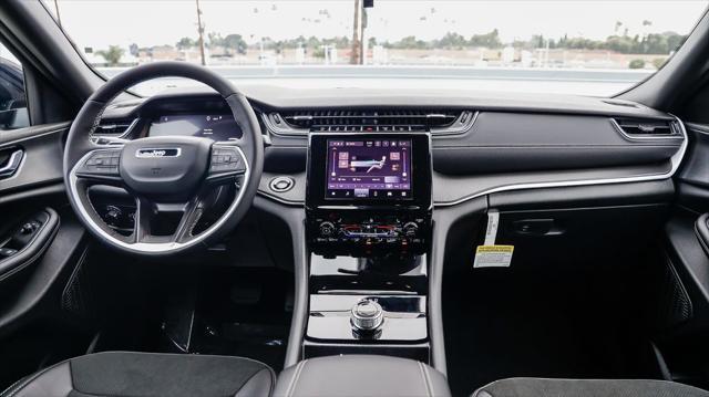 new 2025 Jeep Grand Cherokee car, priced at $36,730