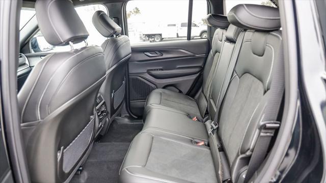 new 2025 Jeep Grand Cherokee car, priced at $36,730