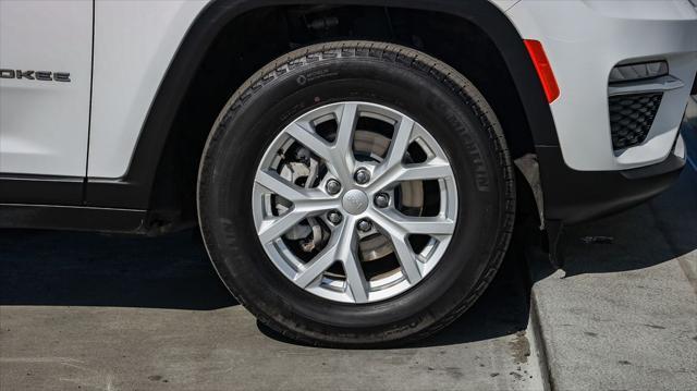 used 2023 Jeep Grand Cherokee car, priced at $27,695