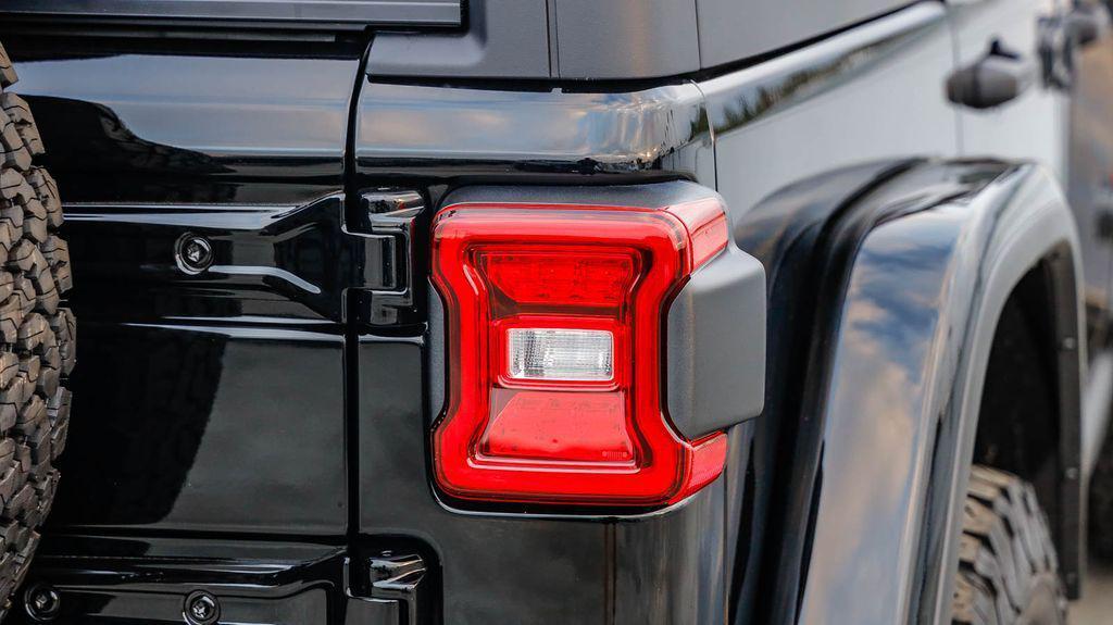 new 2025 Jeep Wrangler car, priced at $53,474