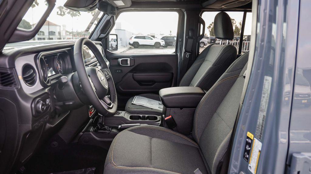 new 2025 Jeep Wrangler car, priced at $42,575