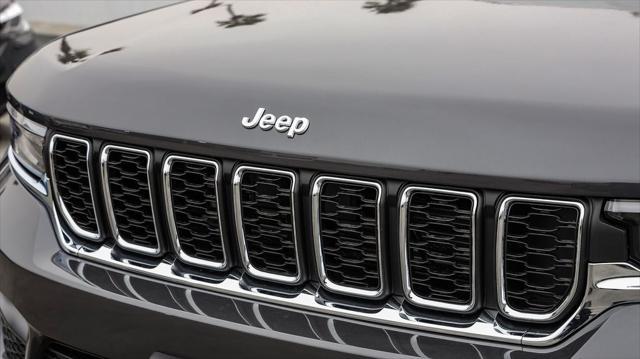 new 2025 Jeep Grand Cherokee car, priced at $35,175