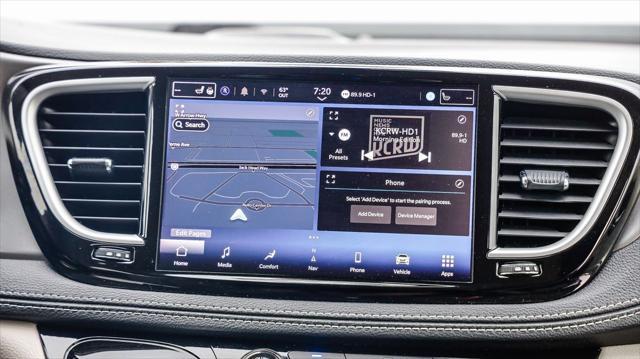 used 2024 Chrysler Pacifica Hybrid car, priced at $26,995