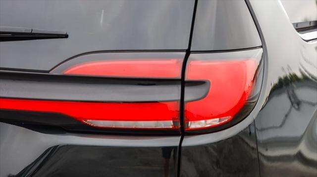 used 2024 Chrysler Pacifica Hybrid car, priced at $26,995