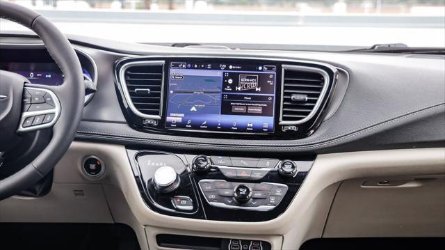 used 2024 Chrysler Pacifica Hybrid car, priced at $26,995