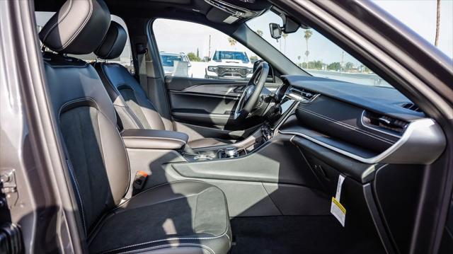 new 2025 Jeep Grand Cherokee L car, priced at $40,625