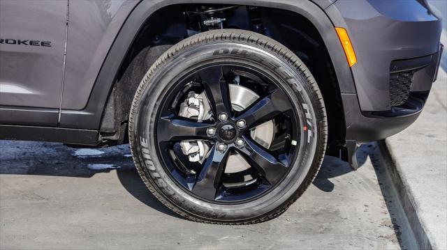 new 2025 Jeep Grand Cherokee L car, priced at $40,625